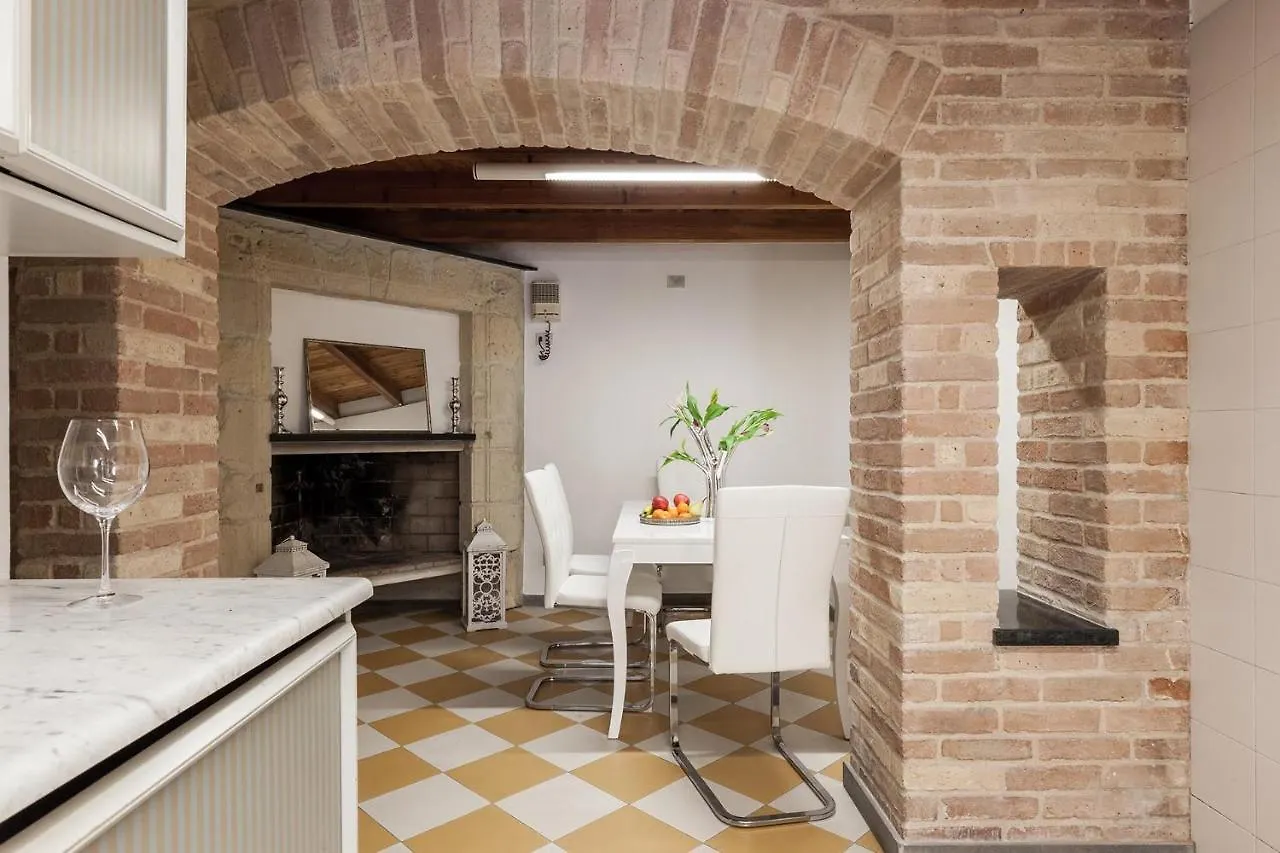 San Giacomo Rooms Cagliari Frühstückspension